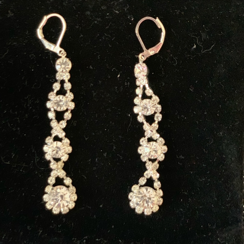 Cezanne rhinestone dangle earrings skin sensitive